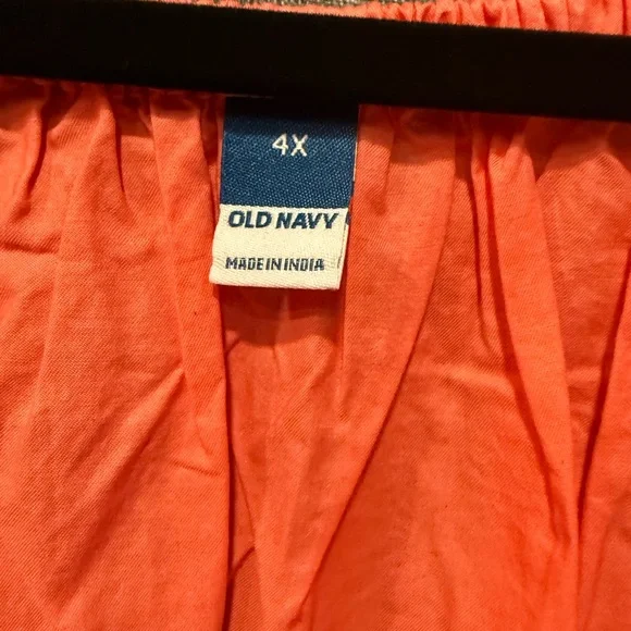 Old Navy Coral Blouse - Picture 2 of 3